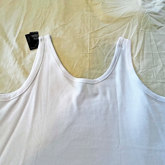 NEW PHOTOS! TANK TOP, 2-WAY VEE NECK/SCOOP NECK, WHITE, SIZE 4X, ADDITION ELLE, - Picture 9 of 10
